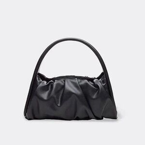 [Used Once] THEMOIRè Hera Ruched Vegan Leather Shoulder Bag - Black
